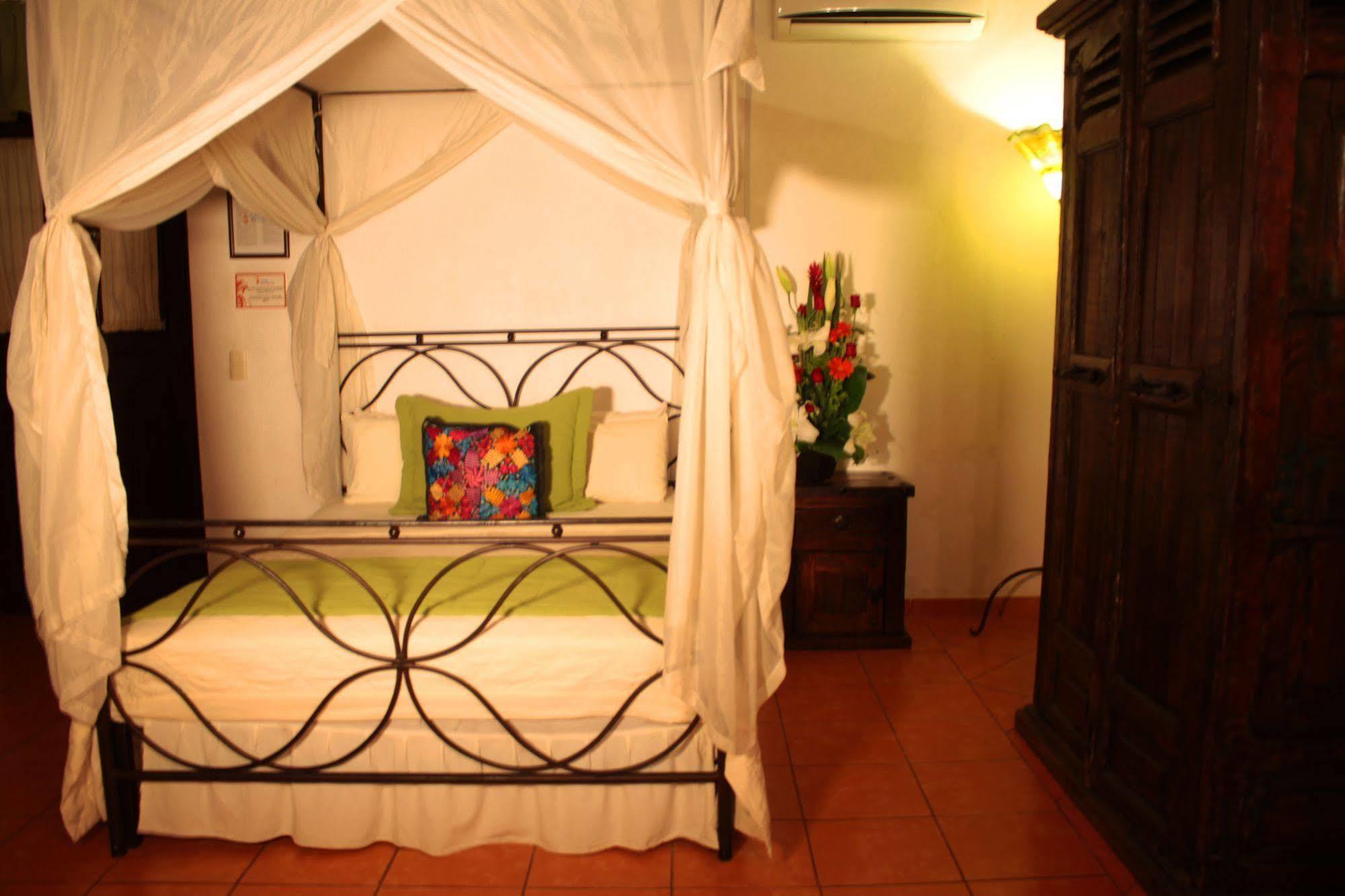 Hotel Casa Armonia 틀라케파케 외부 사진